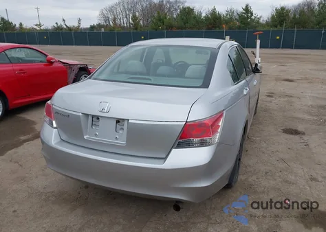 2010 Honda Accord 2.4 Lx z USA, uszkodzony, nr VIN 1HGCP2F30AA134655